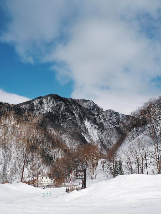 Sounkyo Onsen Kumoi Hotel คามิคาวะ ภายนอก รูปภาพ
